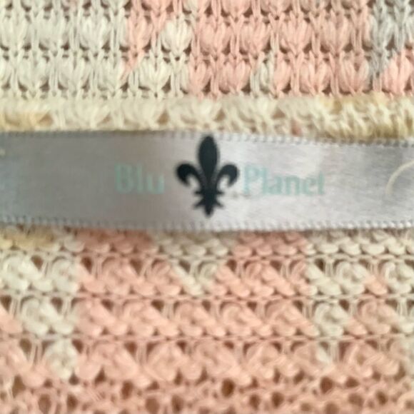 Blu Planet Aztec Print Open Knit Top Size Medium - Picture 5 of 6